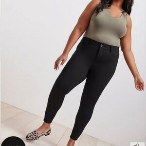 Torrid Luxe Ponte Skinny Pants